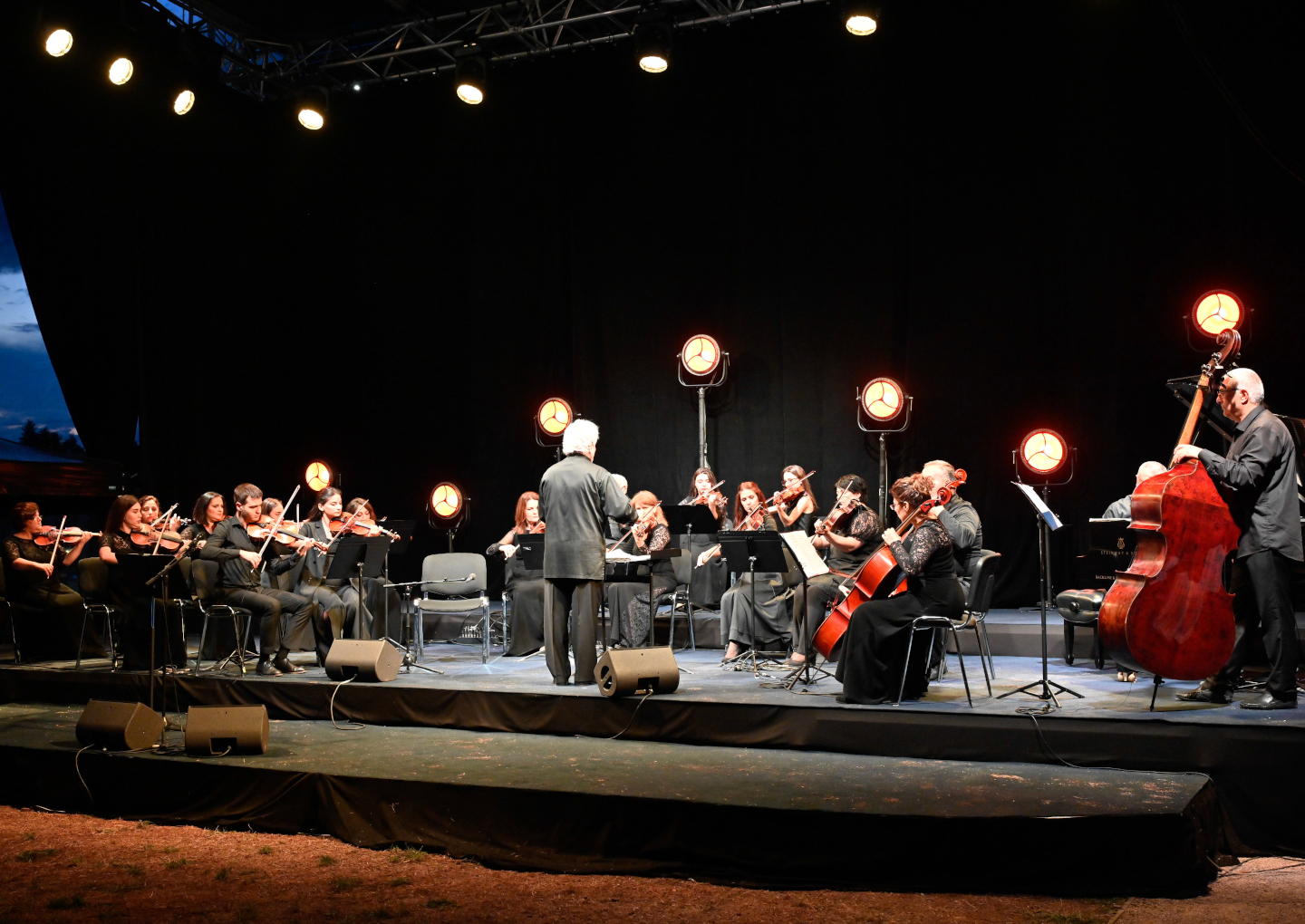 Concert Orchestre Artsakh 2 - © Charles Pietri Concert Orchestre Artsakh 2