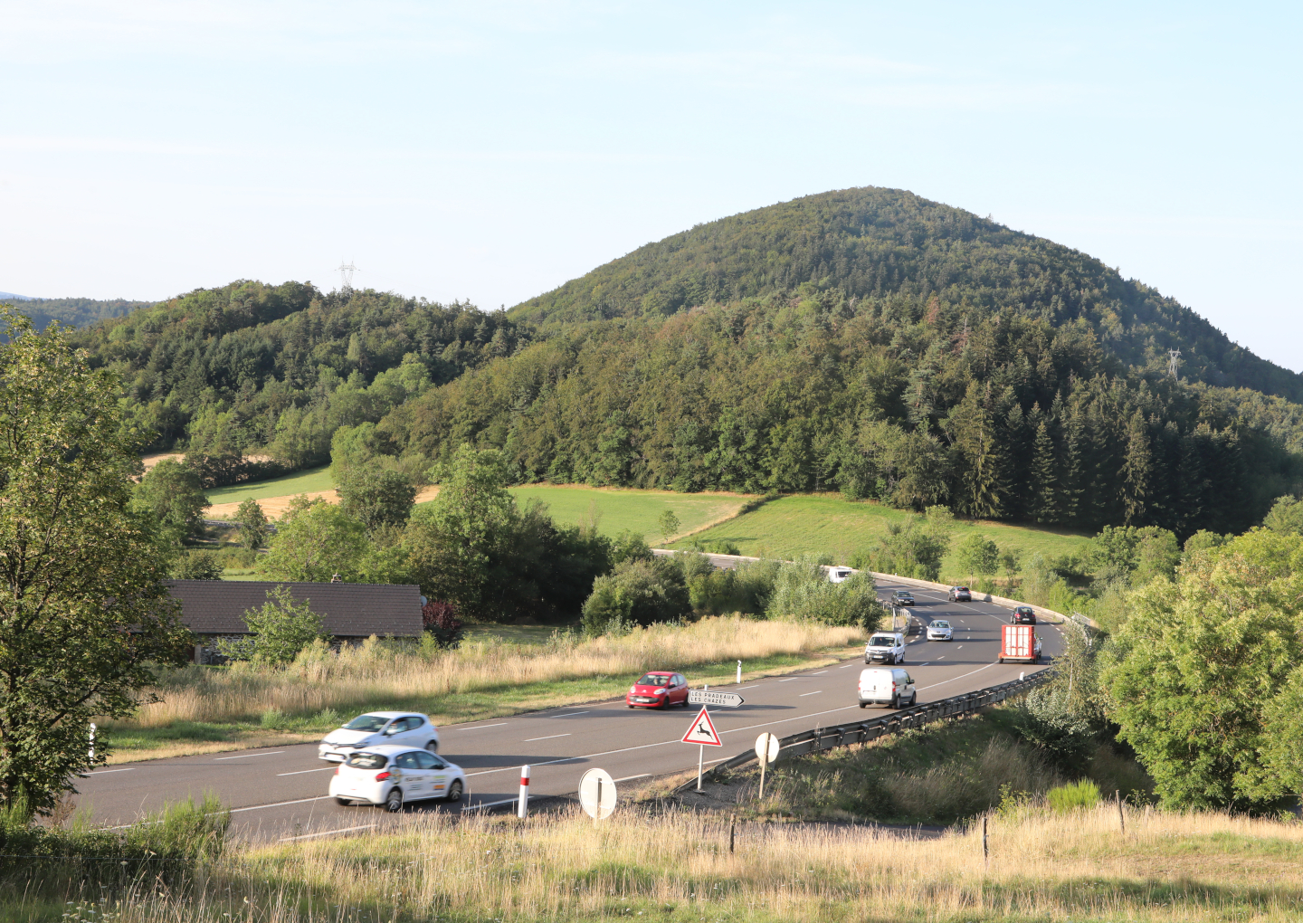 Route nationale - © Laurence Barruel / Région Auvergne-Rhône-Alpes Route nationale