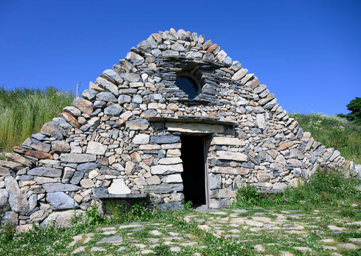 Suchaillou - chemins Saint-Jacques-de-Compostelle - © Charles Pietri Suchaillou- chemins Saint-Jacques-de-Compostelle