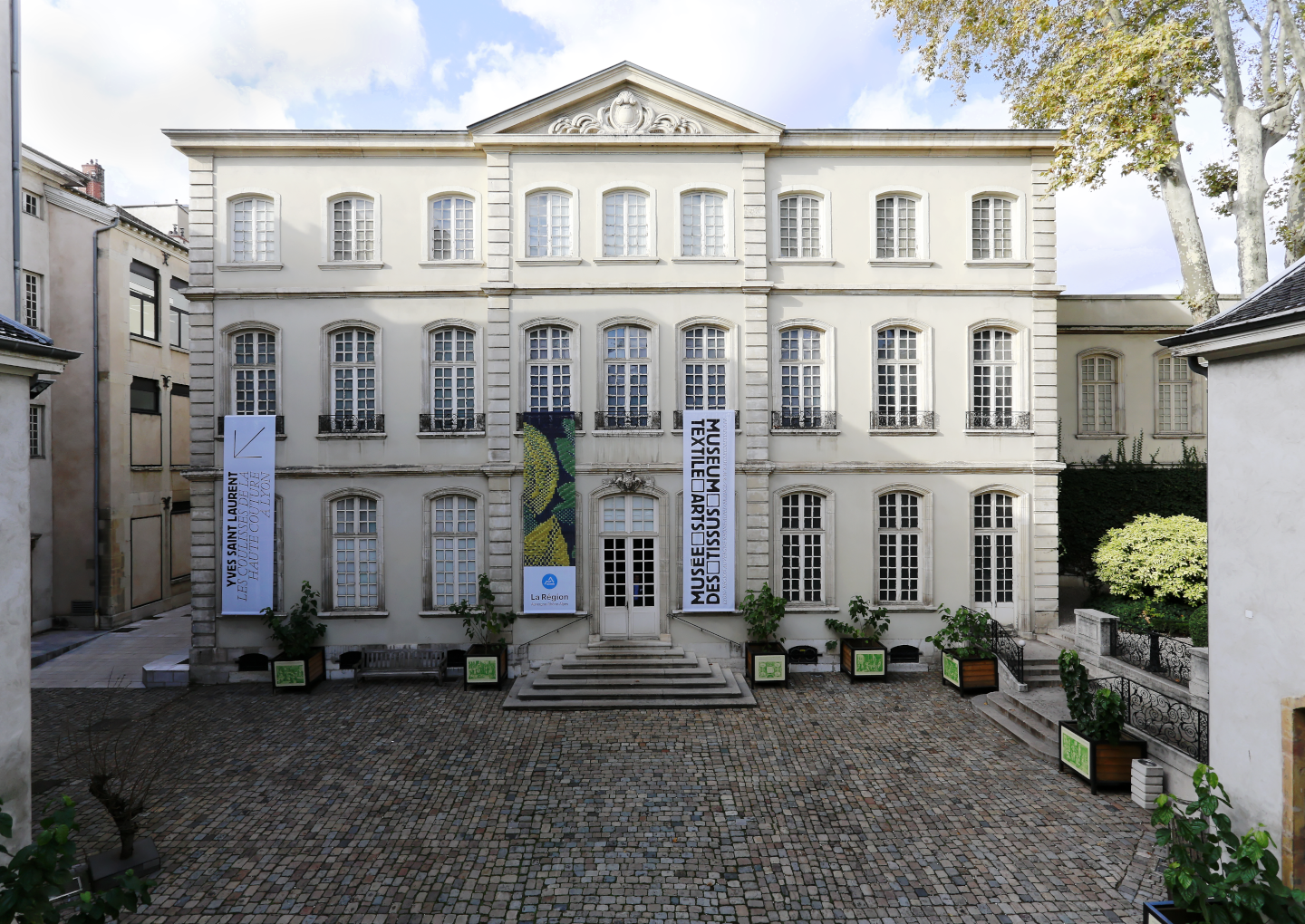 Façade musée des Tissus et des Arts décoratifs - © Sylvain Pretto Façade musée des Tissus et des Arts décoratifs