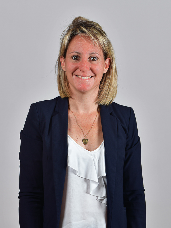 Caroline DI VINCENZO Caroline DI VINCENZO