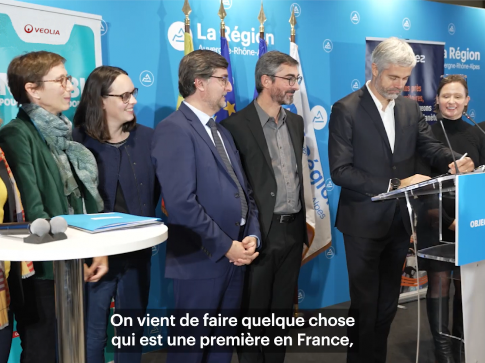 Preview image for the video "La Région s’engage avec les acteurs du traitement des déchets pour réduire l’enfouissement".