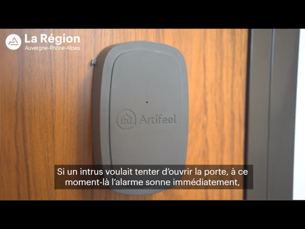 Preview image for the video "[CES Las Vegas 2023] : Artifeel présente un boitier d'alarme 100% autonome".