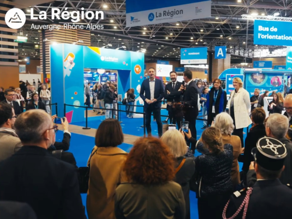 Preview image for the video "Mondial des Métiers 2025".