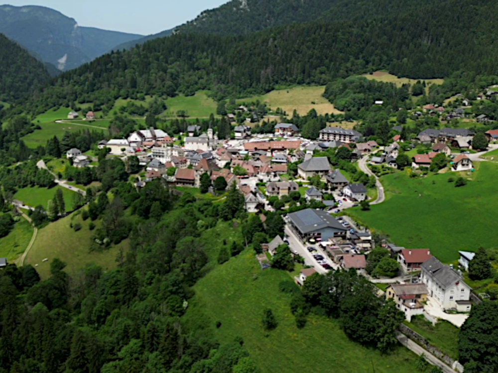 Preview image for the video "Voyons Voir : les parcs naturels régionaux".