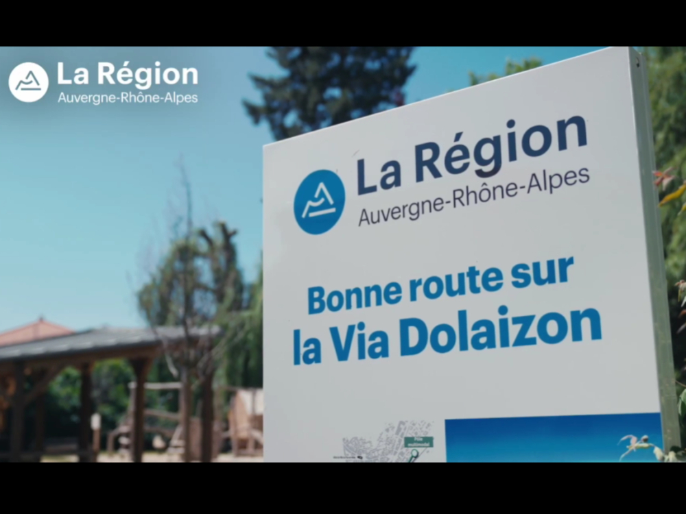Preview image for the video "Bienvenue sur la Via Dolaizon".