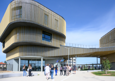 Lycée Arnaud-Beltrame 2