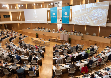 Assemblée plénière photo d'archives