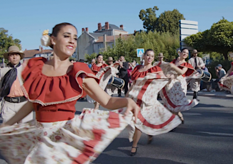 Preview image for the video "Chez nous, on fait le tour du monde en 5 jours !".