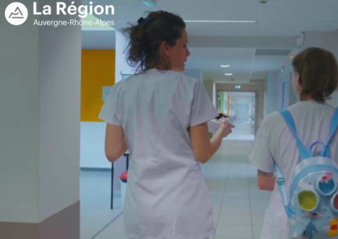 Preview image for the video "Formation H + : des aménagements pour prendre en compte les handicaps en formation".