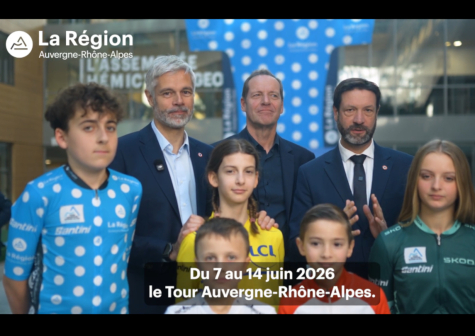 Preview image for the video "Dans la roue du Tour Auvergne-Rhône-Alpes".
