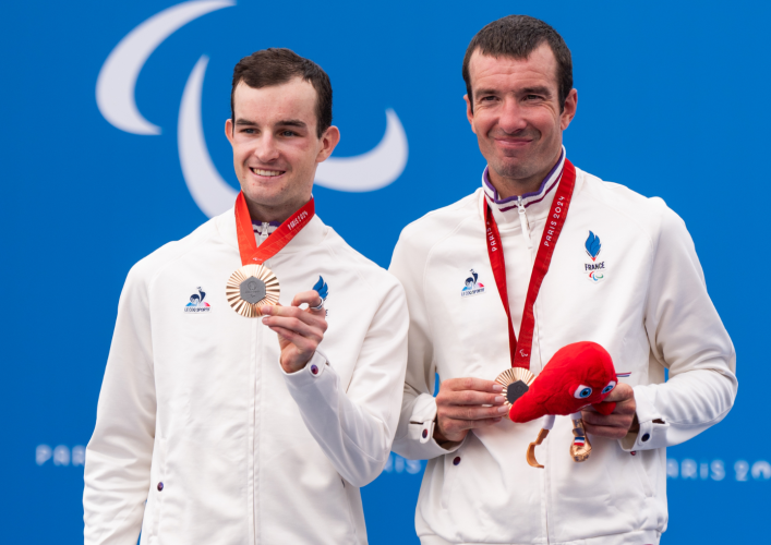 Alexandre Lloveras (à gauche) avec son guide Yoann Paillot.