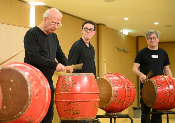 Forum Extraordinaire 2025-10