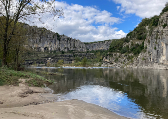 Cirque de Gens en Ardèche plage 4