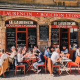 Bouchon lyonnais dans le Vieux Lyon (69)